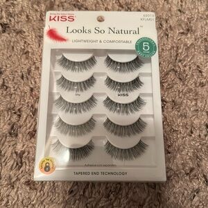 Eyelashes. New.